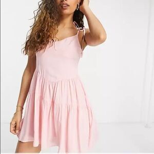 NWT Missguided cup detail tiered mini dress size 6